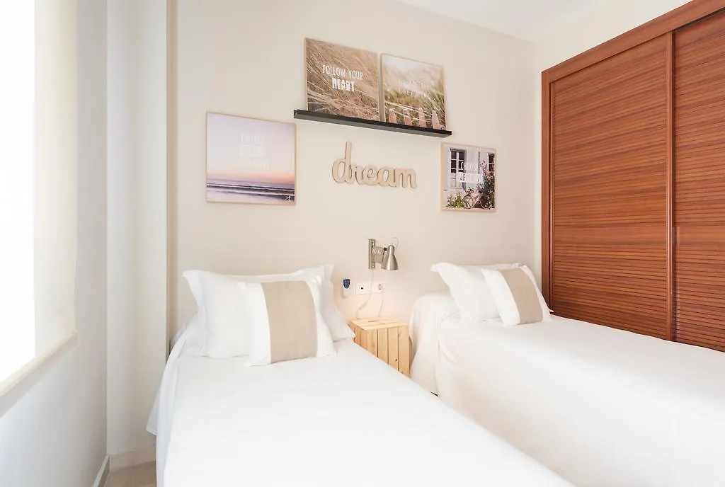 Alameda De Colon Relax & Quiet Business & Family Apartment Malaga